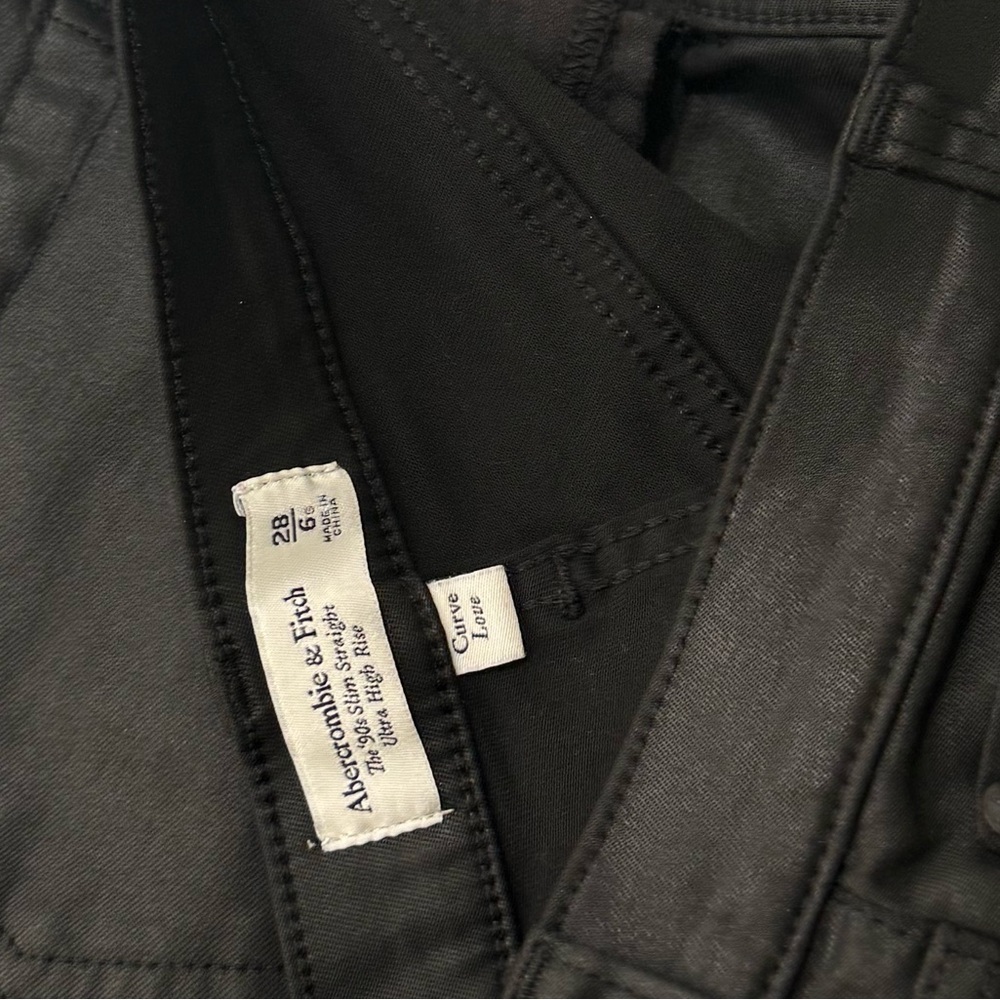 ABERCROMBIE & FITCH Curve Love Ultra High Rise 90s Straight Jean Size 6 / 28 - Picture 7 of 7